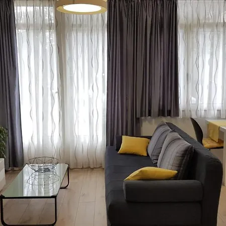 ゲストハウス Adriatic 3*