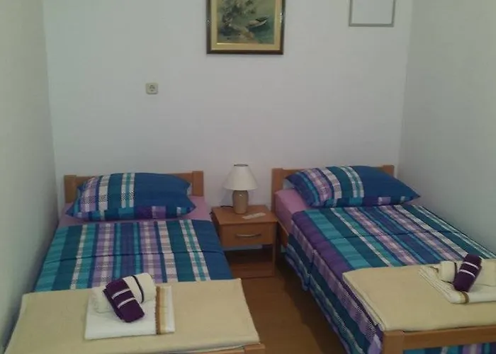 Adriatic Gostinjska kuća