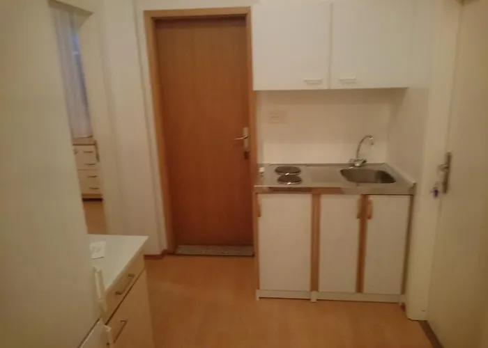 Gostinjska kuća Adriatic 3*